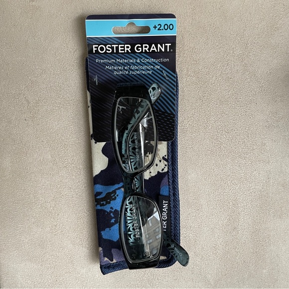 Foster Grant Accessories 20 Posh Blue Floral Readers With Matching